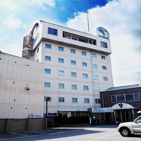 Takayama City Hotel Four Seasons Esterno foto